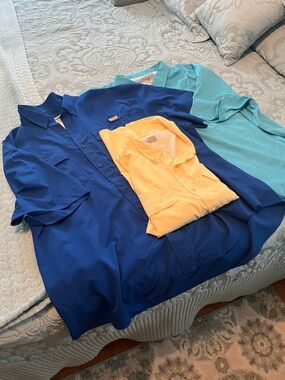 Casual Button-Down Shirt - Blue, Light Blue, Yellow
